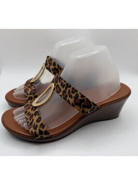 Contessa Leopard Print Wedge Sandals Women Size 9W Brown Resort Comfort Shoes